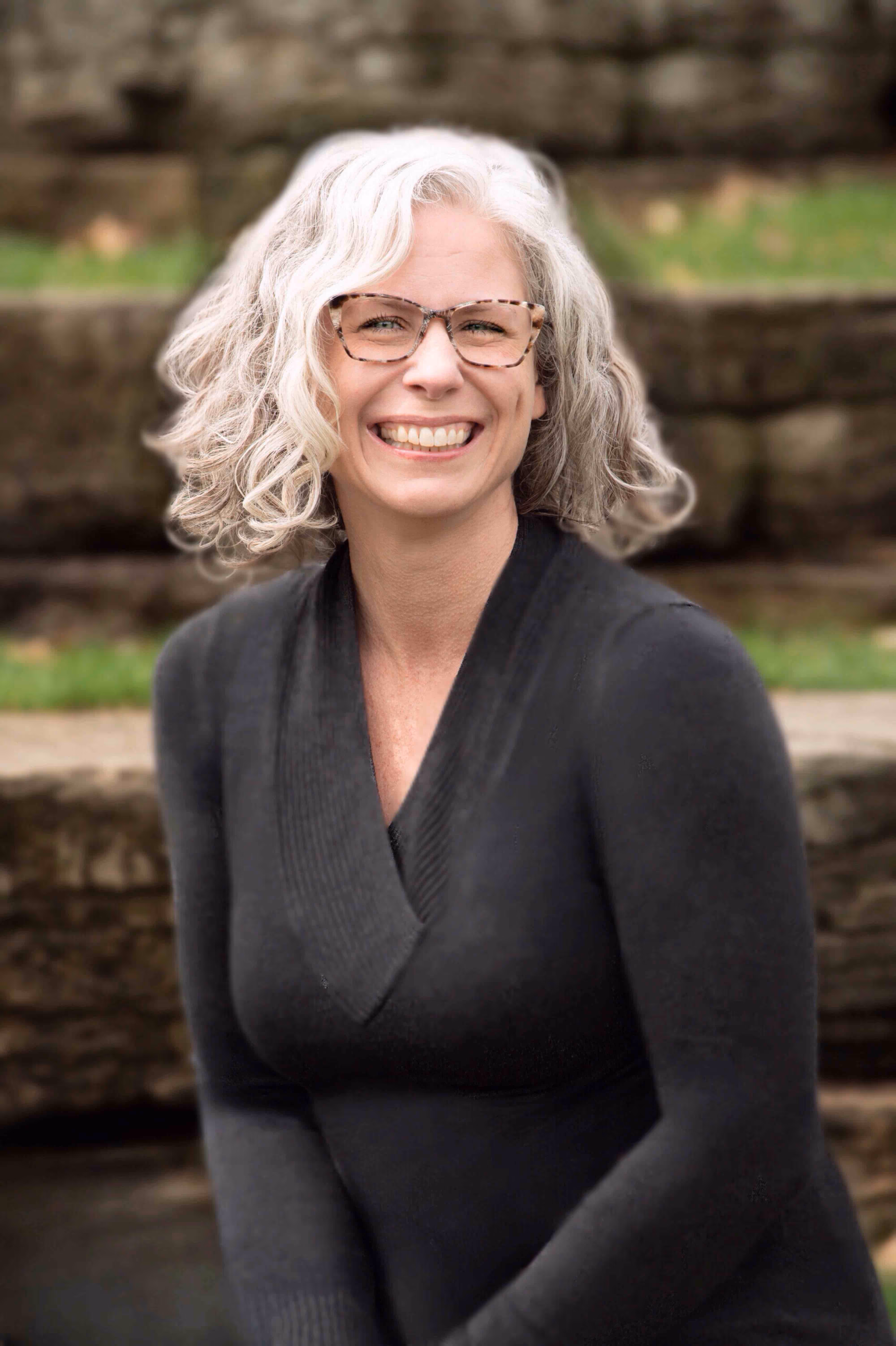 dr jacqueline belanger headshot