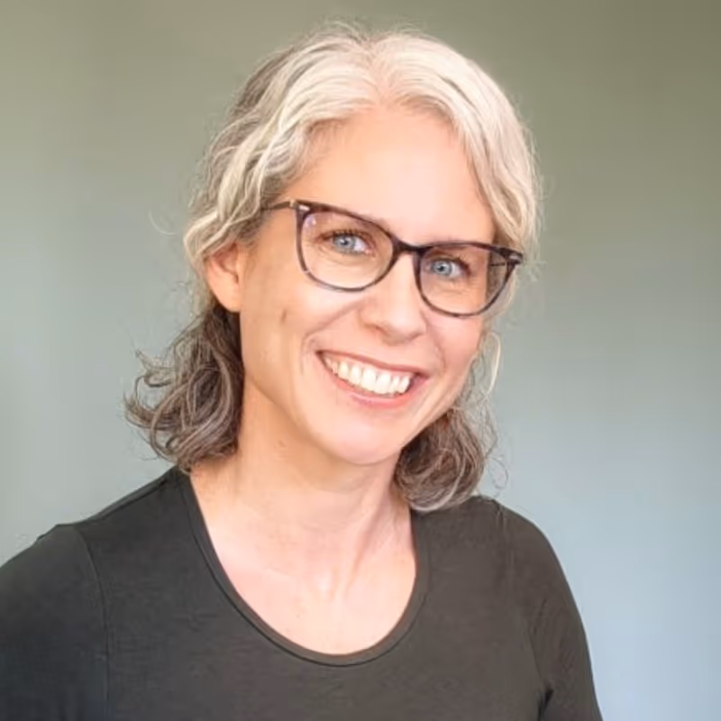 headshot of dr jacqueline belanger