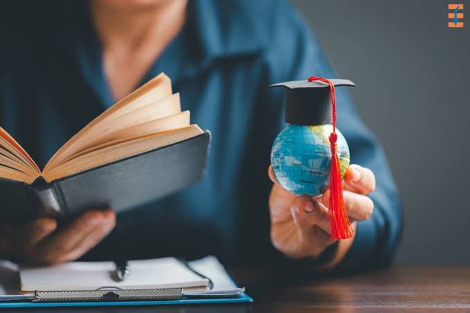 Measuring the Effect of Educational Feedback