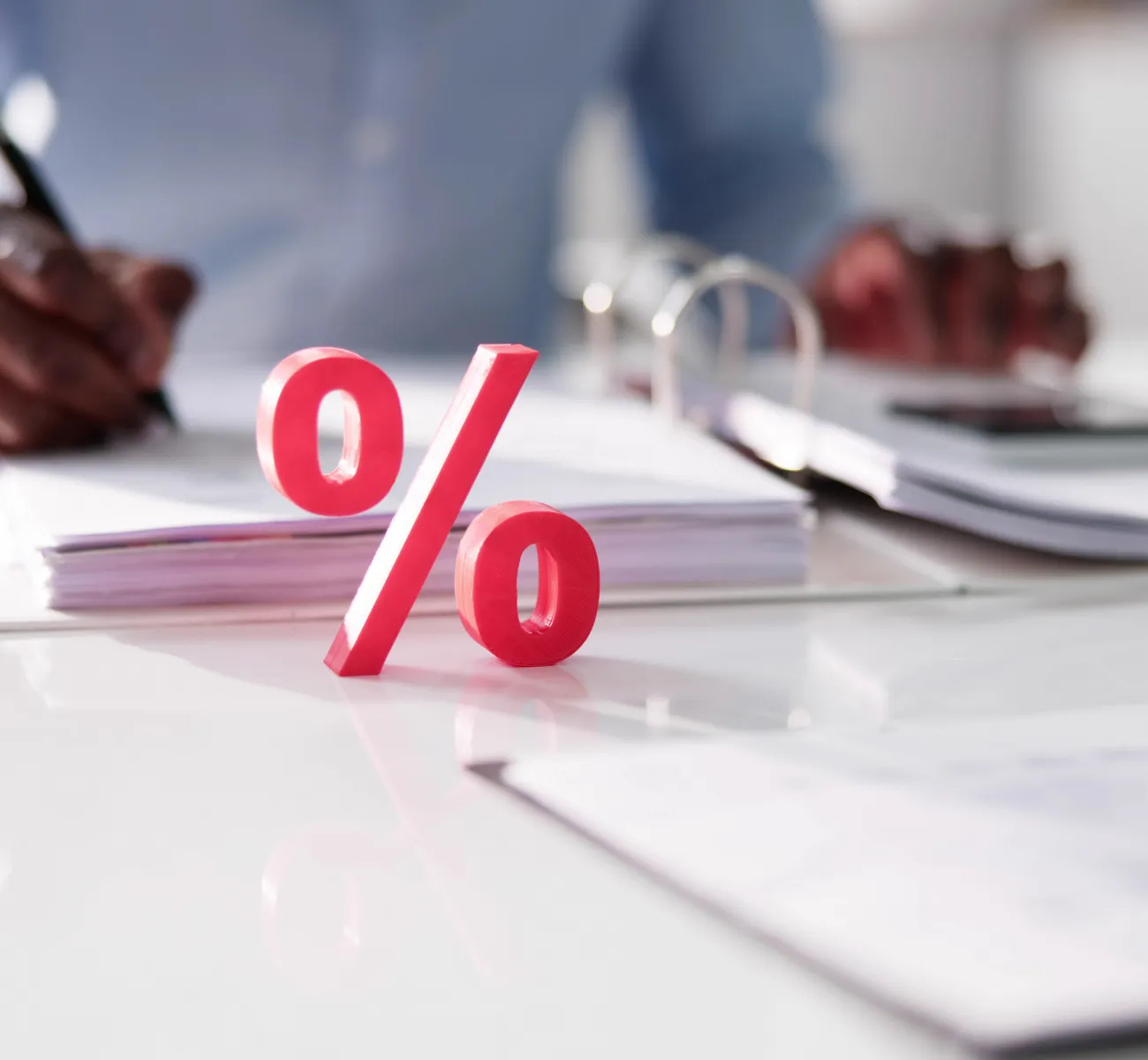 Panneaux solaires photovoltaïques : TVA réduite à 5,5 % en 2025 – économies, autoconsommation, transition énergétique, installation solaire, aides financières.