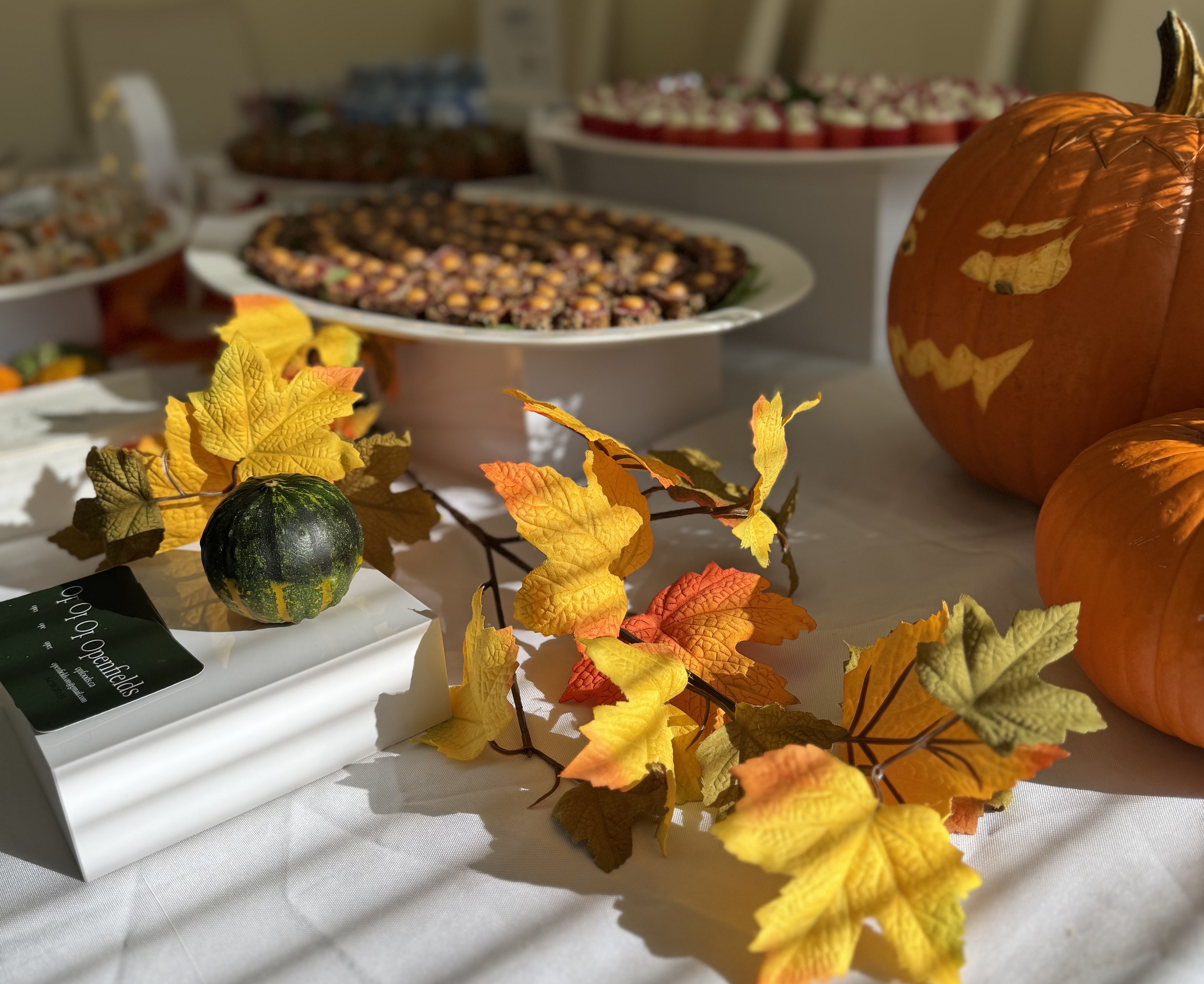image of community gathering (for a buddhist monasteries & temple)
