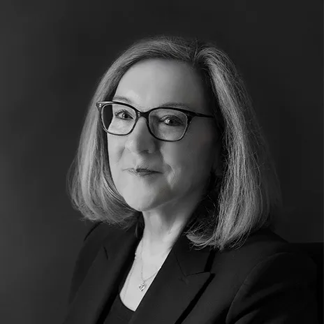 Lisa Detwiler headshot