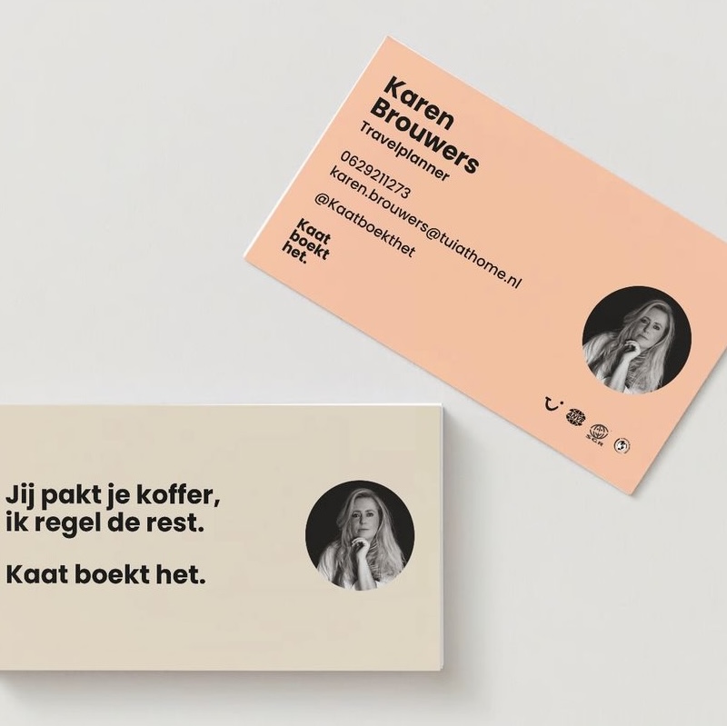 Kaat boekt het - visitekaartje merkidentiteit | otherdings™