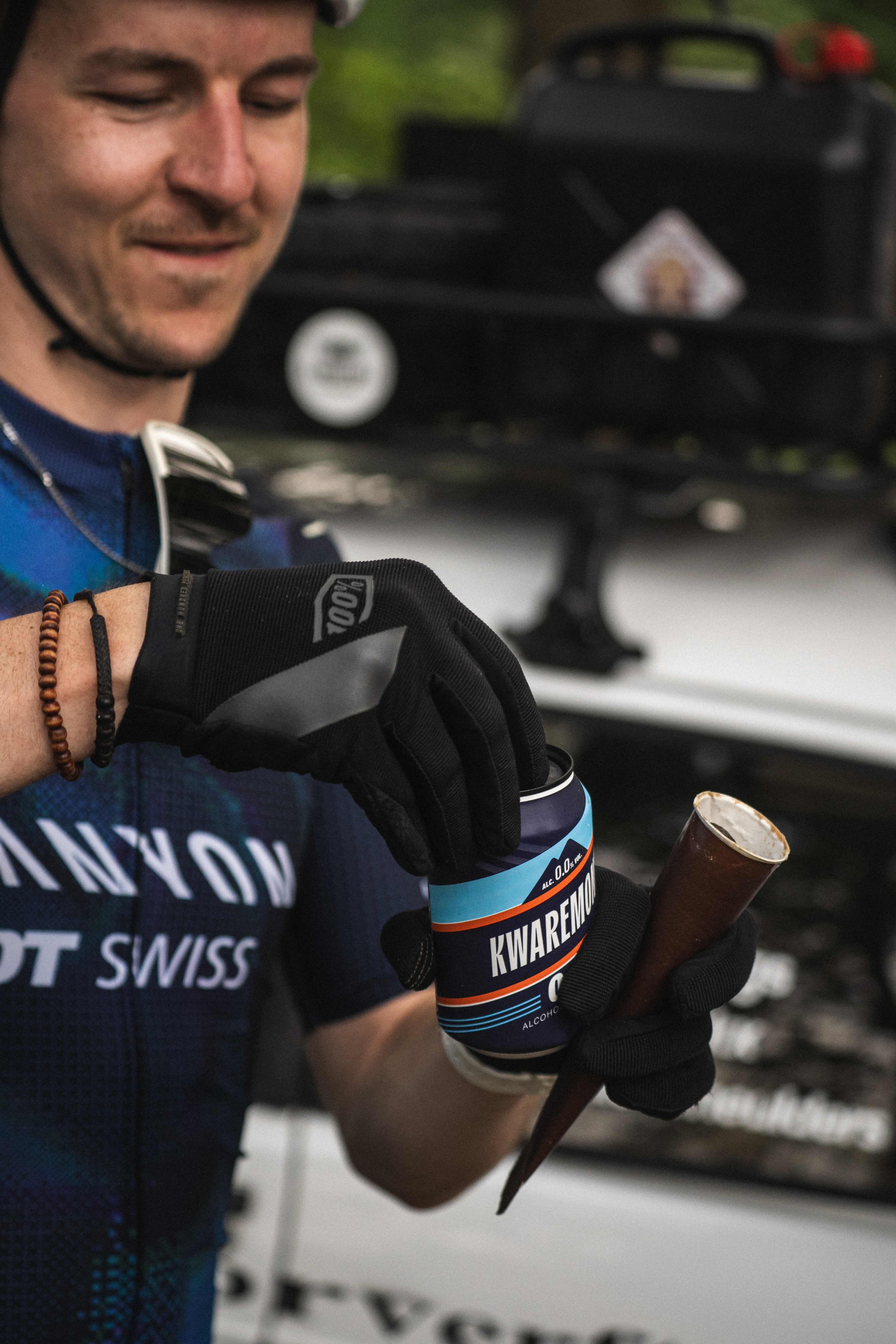 Team SNAAB x Canyon - Kwaremont gravel klim | otherdings™
