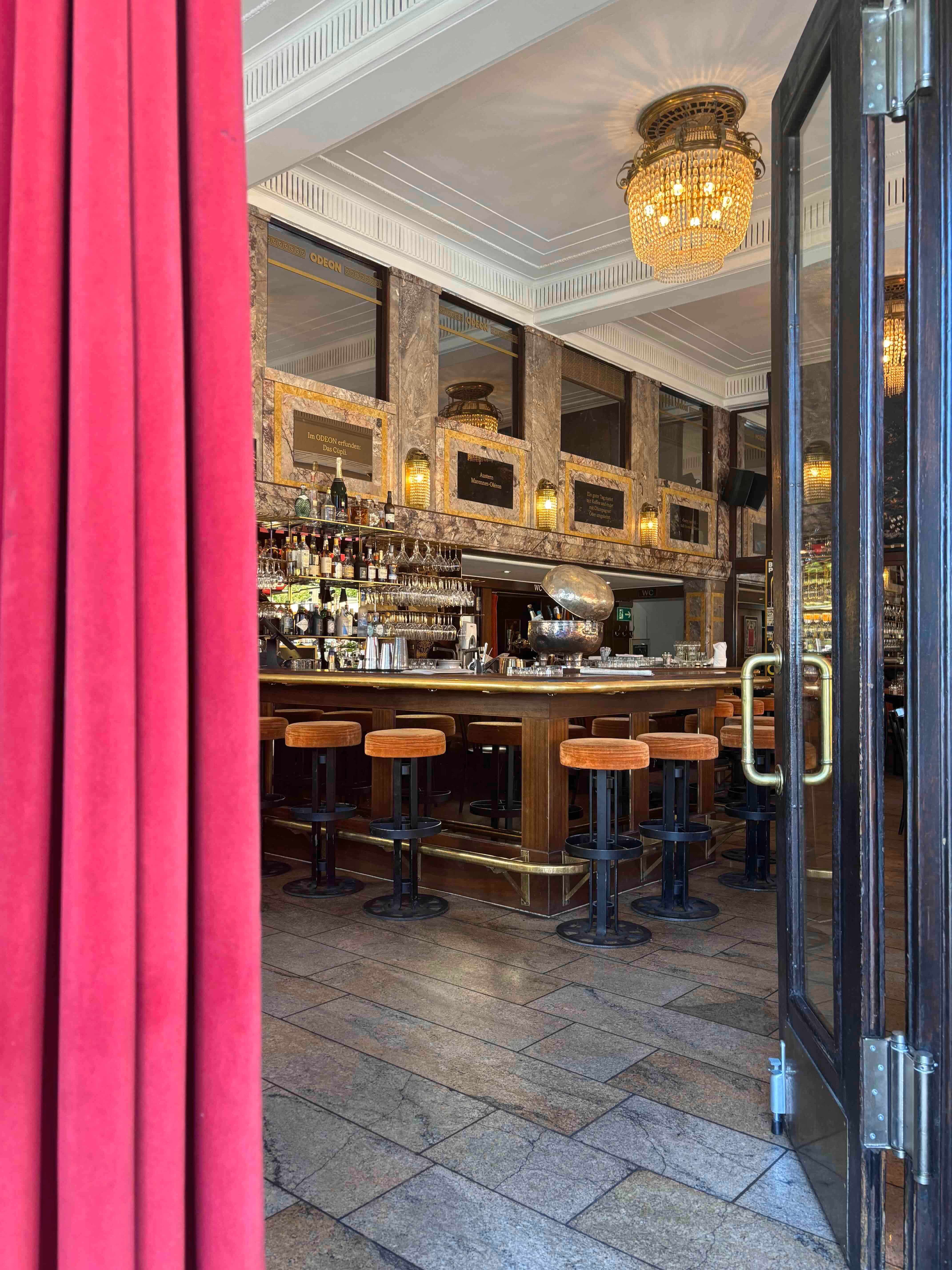 otherdings™ | Café Bar Odeon Zurich 1 | Merkidentiteit