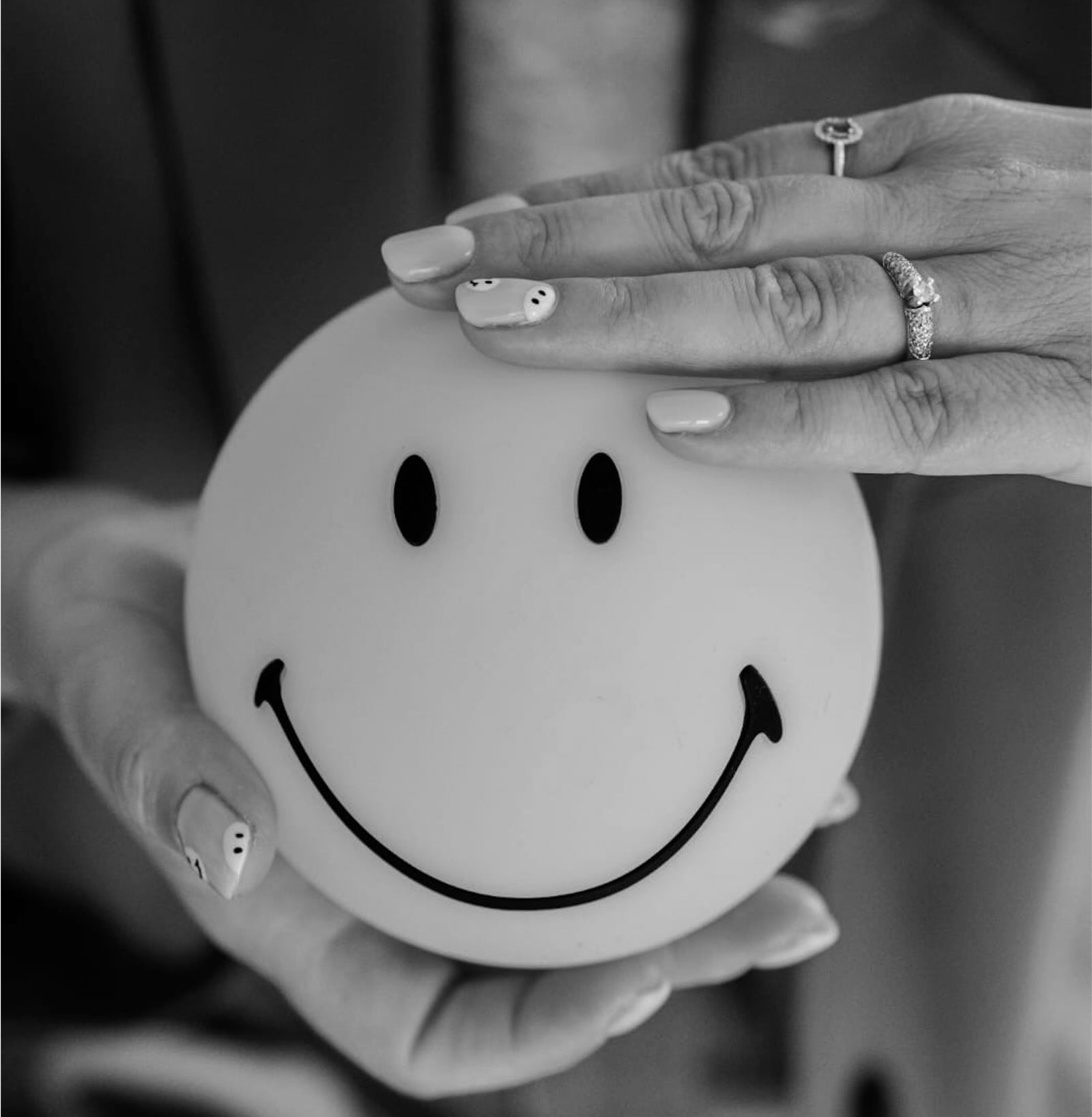 otherdings™ | DNTLbar - The reason you smile today | Merkidentiteit