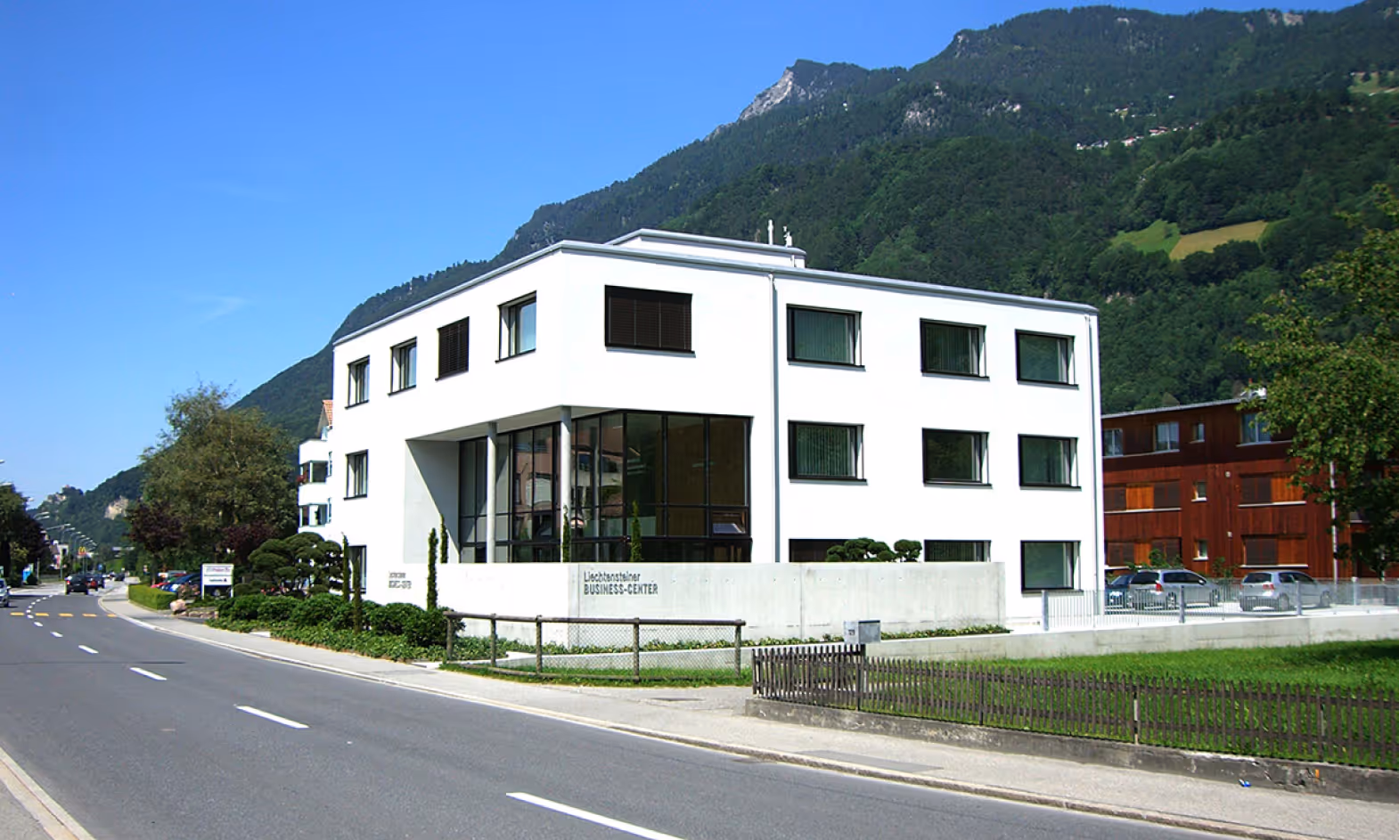 Loaction Image