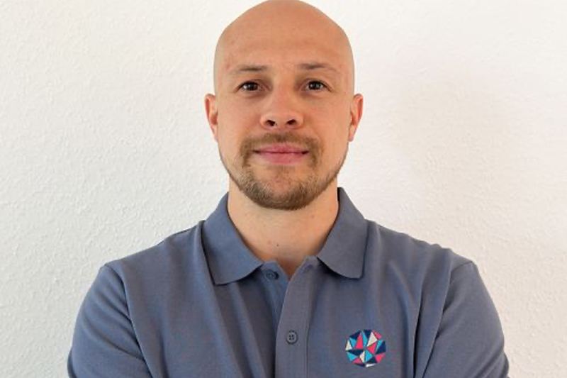 Danny Glemser, Physiotherapeut der Praxis Monolith – Porträtaufnahme
