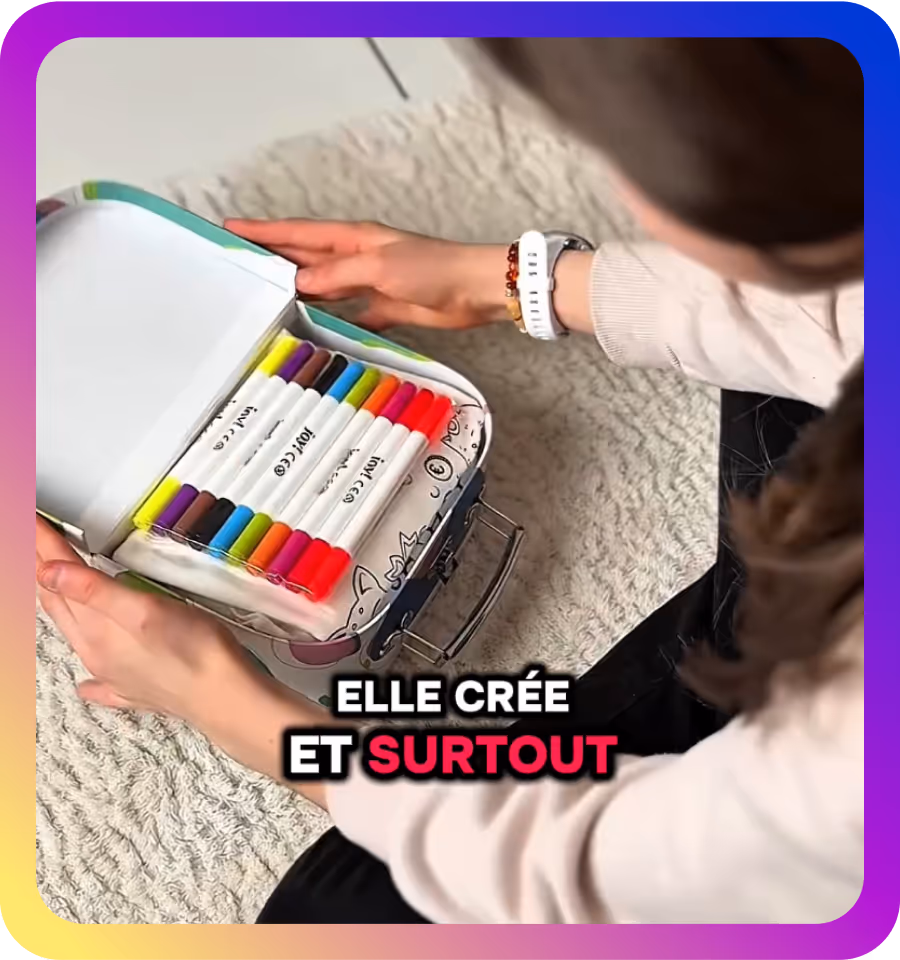 une fille qui joue avec joy cadeaux