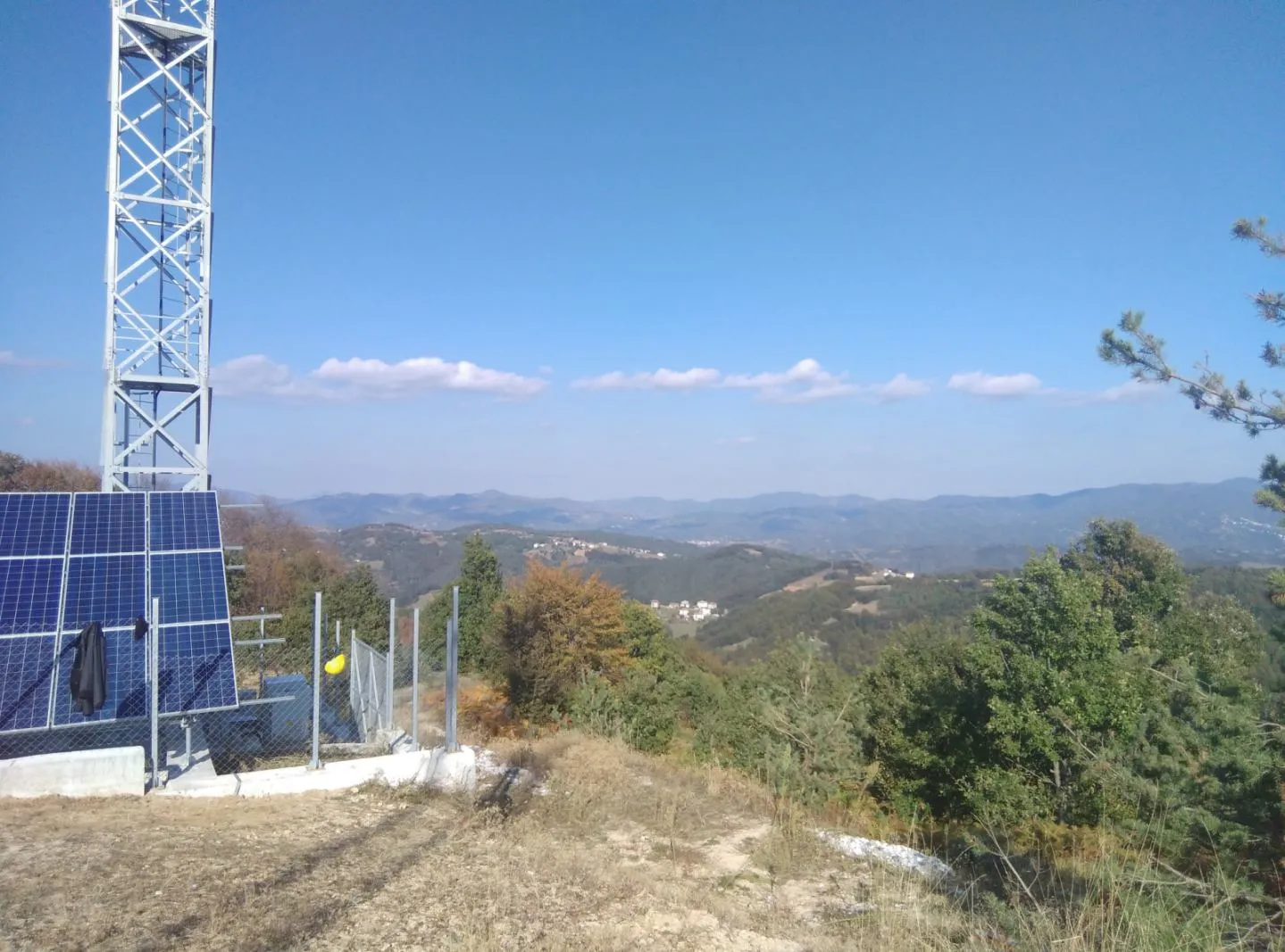 Мълниезащита при соларни панели на обект на A1 България
