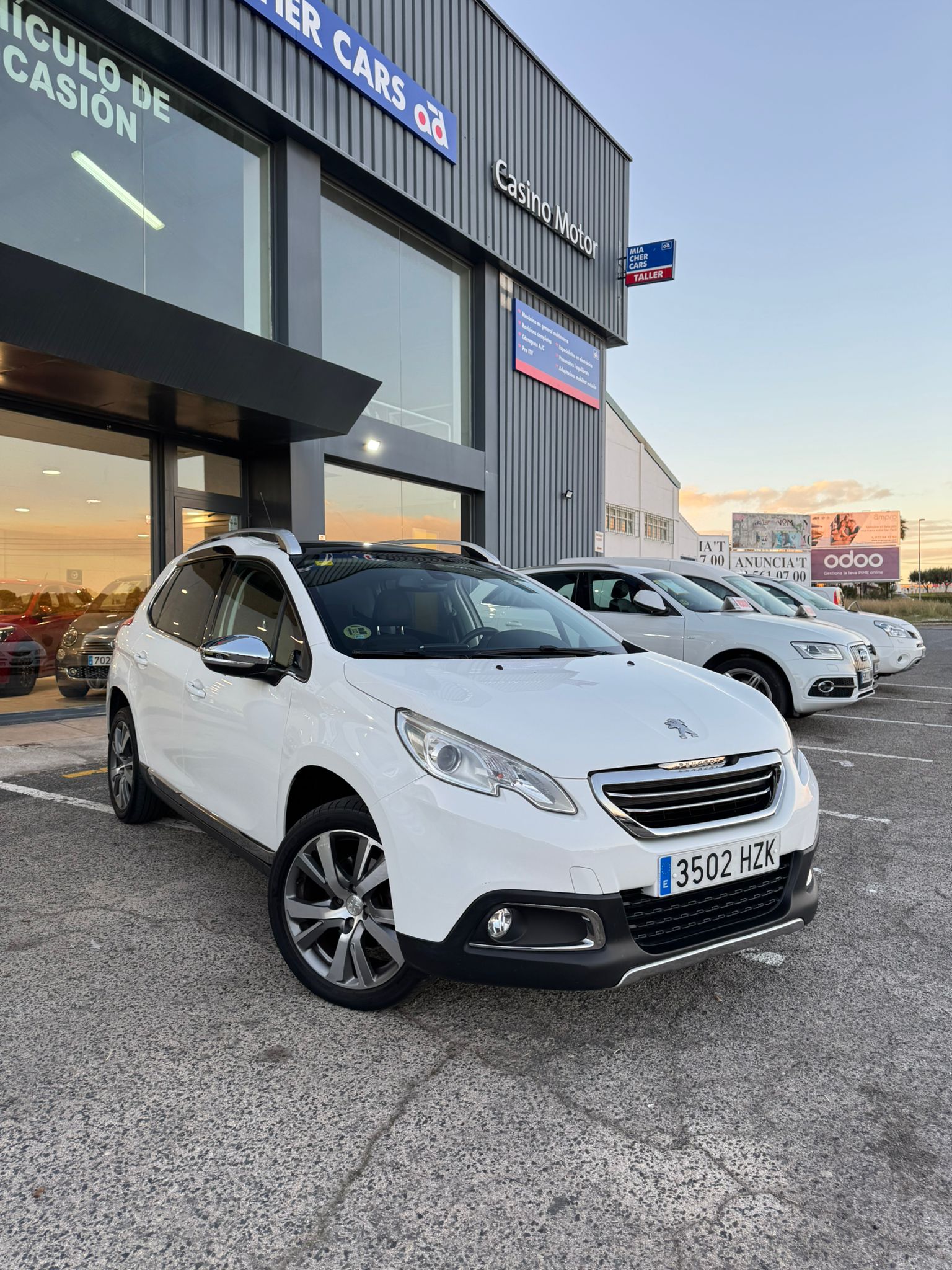 PEUGEOT 2008 Allure 1.6 eHDi 115