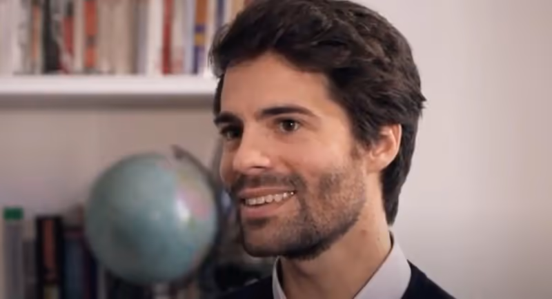 L'histoire d'Édouard : de l’audit financier à chef de projet dans l’écologie et l’énergie