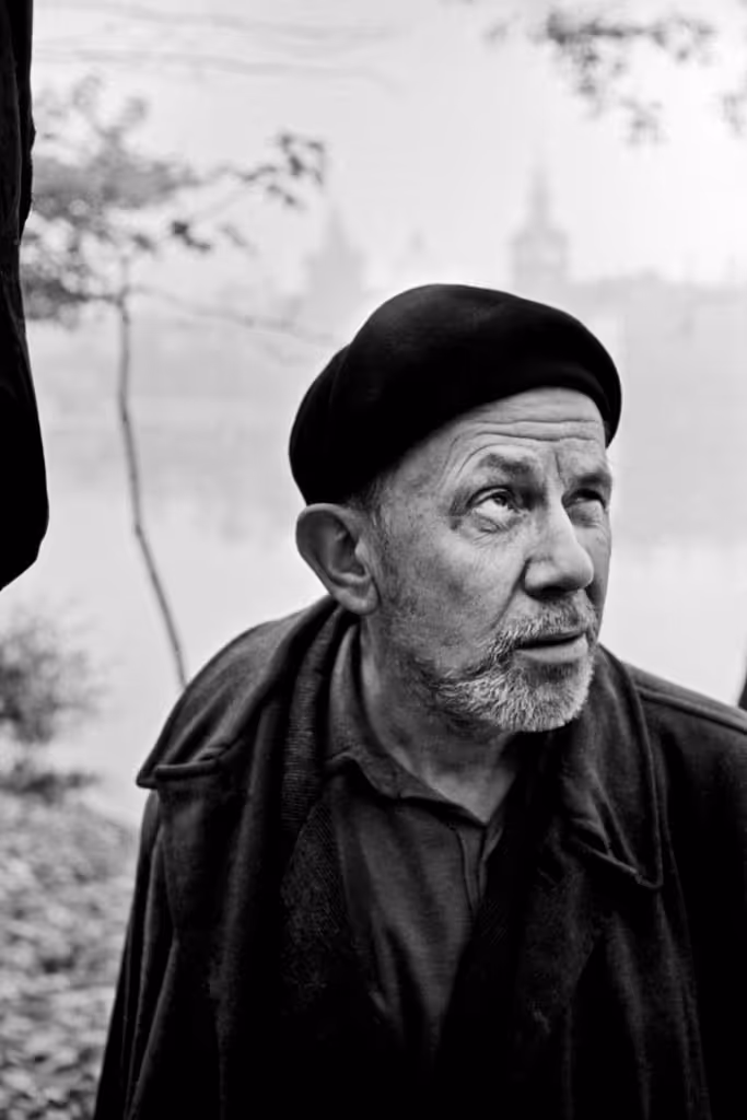 Výstava v domě U Černé Matky Boží představuje moderní architekturu zachycenou objektivem Josefa Sudka