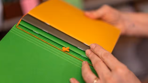 Papírenské lahůdky na pražských Vinohradech. Dílna Lemniskáta jde s dobou, dokazuje to i svérázným výběrem materiálů