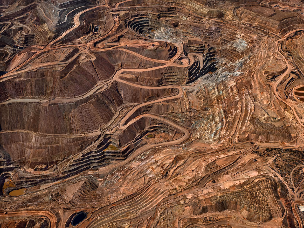 Edward Burtynsky: Mezi fascinací a beznadějí