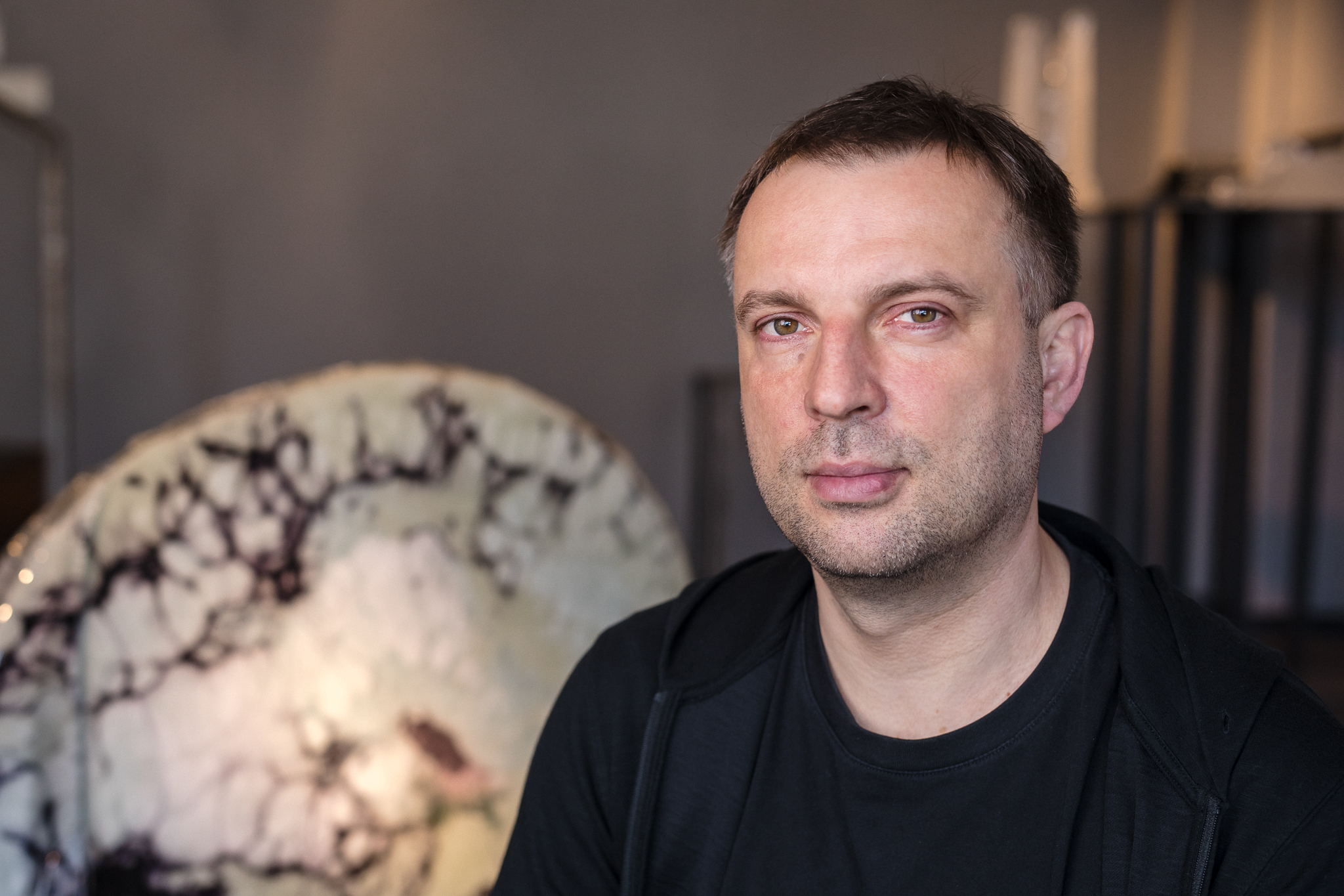 Všechno a nic – Václav Řezáč o výstavě v Galerii Kuzebauch
