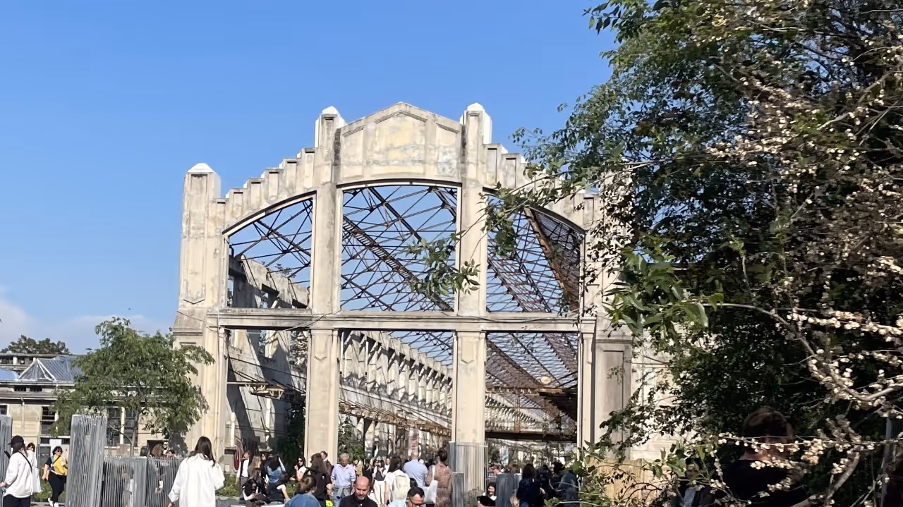 Milánská jatka plná designu
