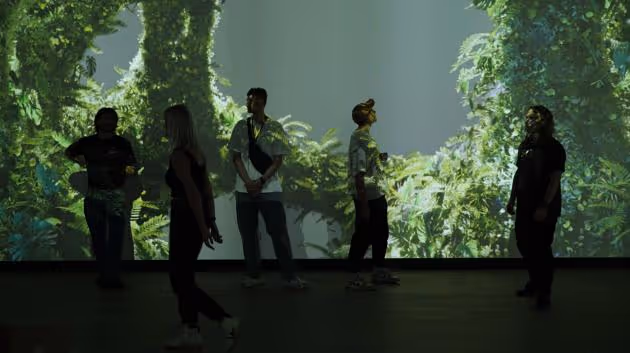 I květiny využívají reklamu. Zünc Studio hledá inspiraci v přírodě