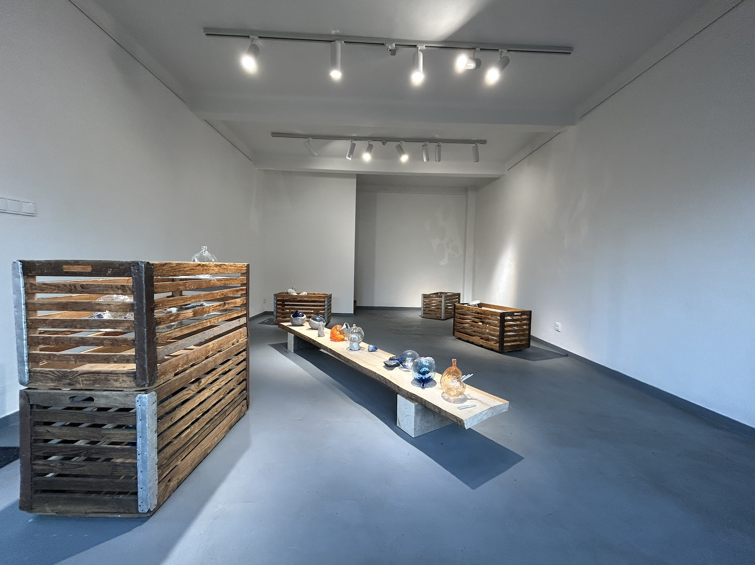 Paměť skla: Od odpadu k budoucím relikviím