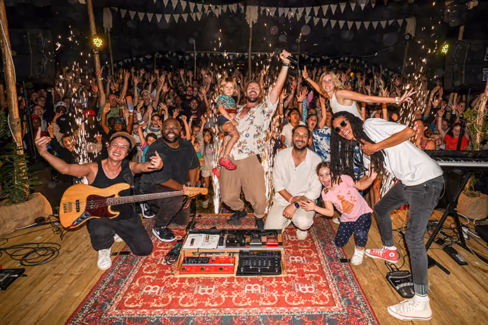 Jeremy Loops playing music at Reforest Fest
