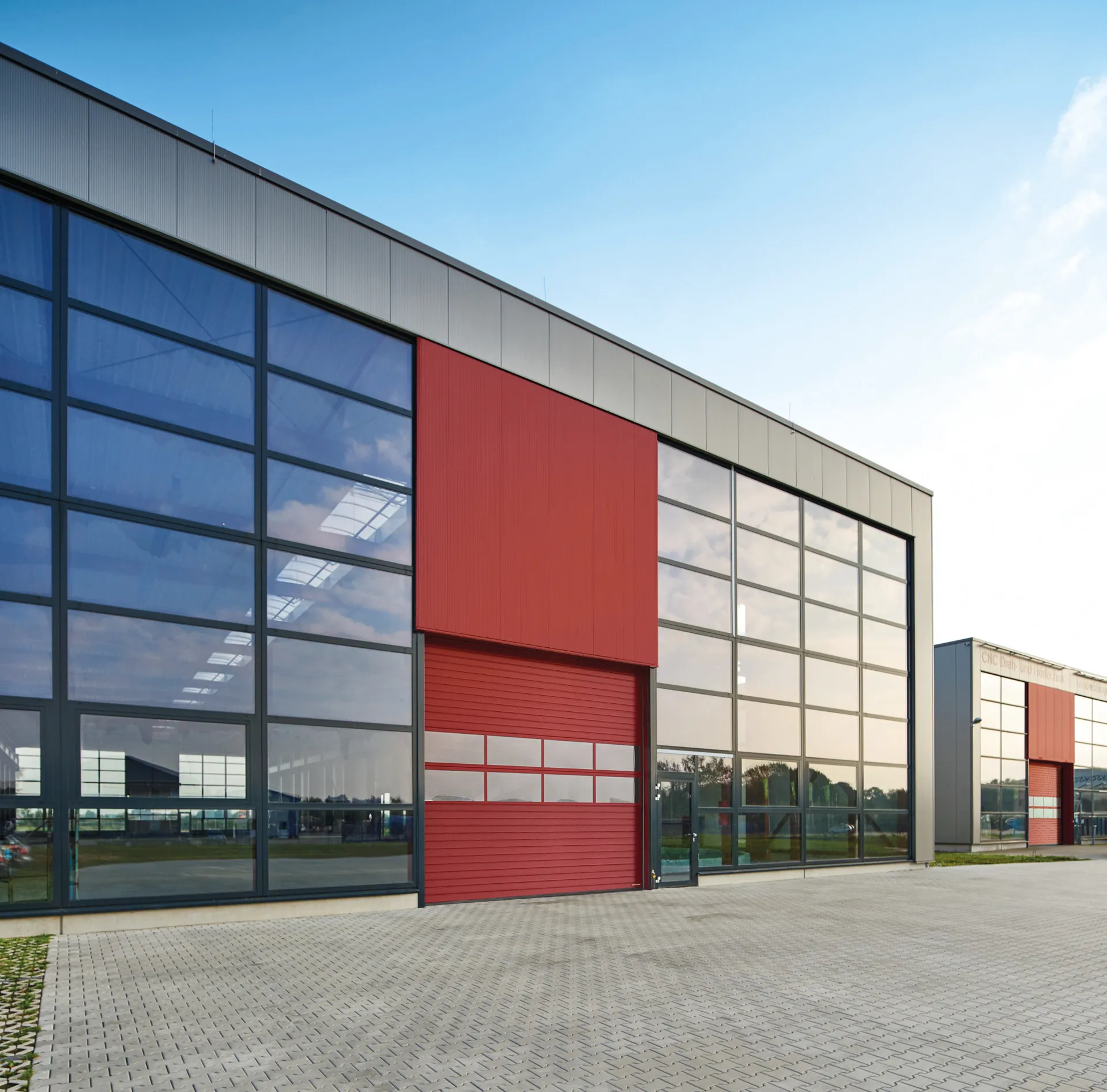 Industrie-Sectionaltor