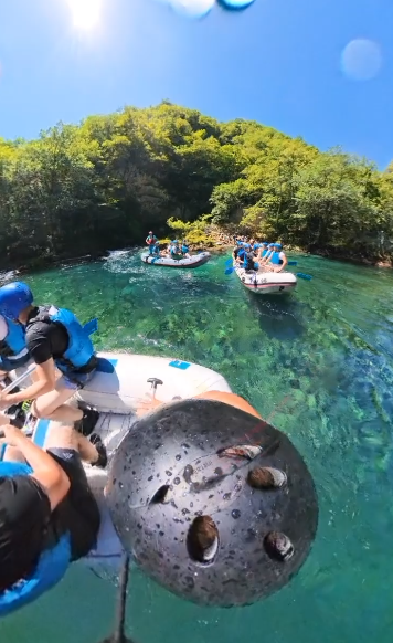 Pogled na kanjon Une sa vode