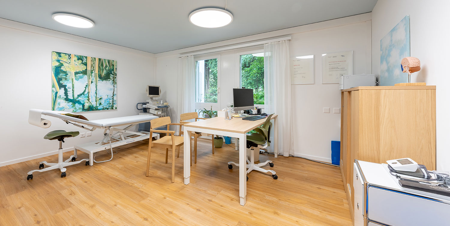 Behandlungszimmer Hausarztpraxis Pfäffikon ZH