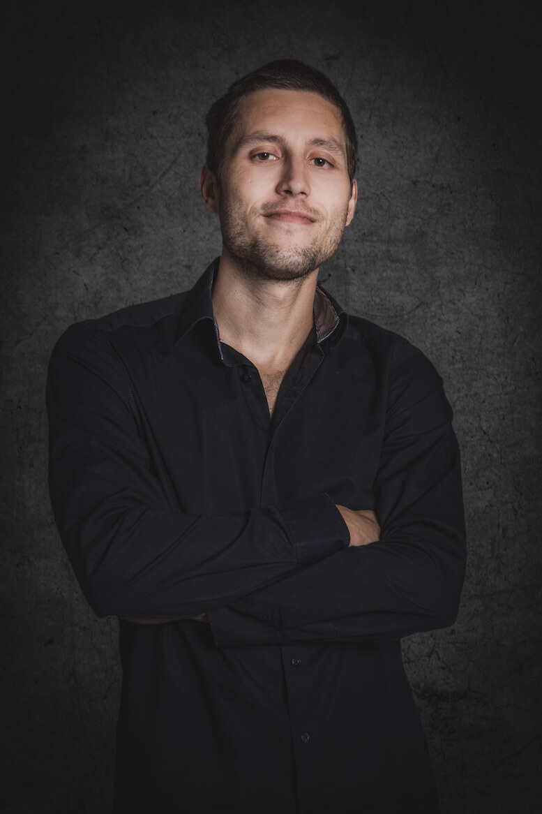 Portrait von Pianist und Komponist Fabian Mang