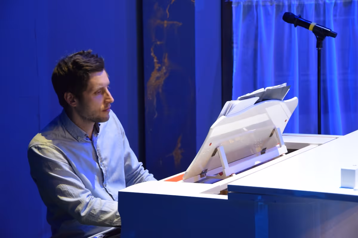 Pianist, Komponist und Musiker Fabian Mang