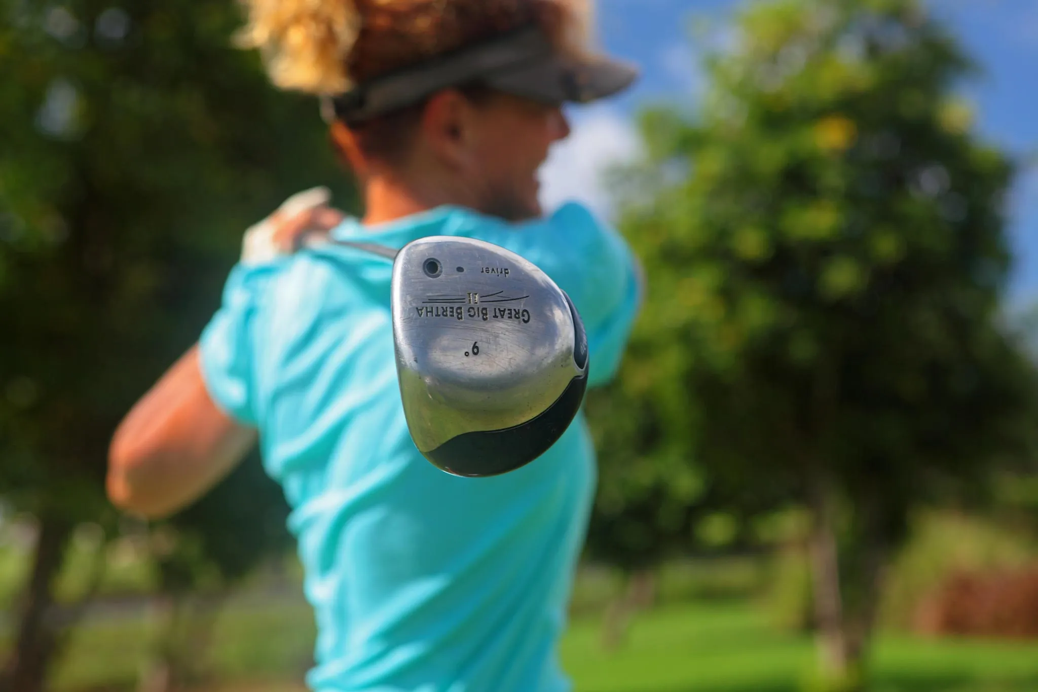Golf de Saint-François sous le soleil des Caraïbes, à quelques minutes de La Toubana Hôtel & Spa, hôtel de luxe avec spa et villas avec piscine.