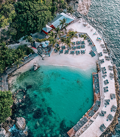 Vue aérienne de la plage de La Toubana Hotel & Spa pour l'offre Be The First en Guadeloupe