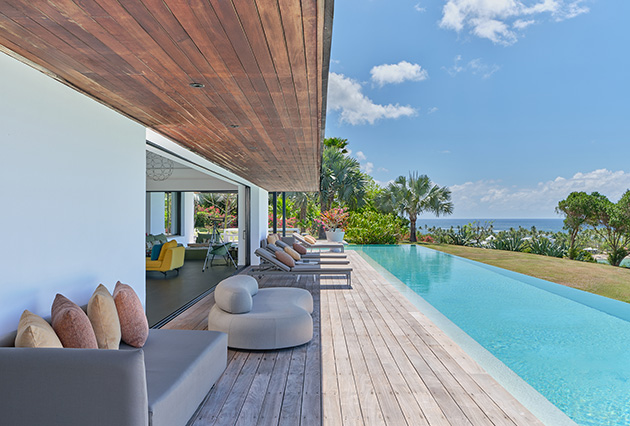 Private pool with sea view at the villa Ayati at La Toubana Hotel & Spa in Guadeloupe.