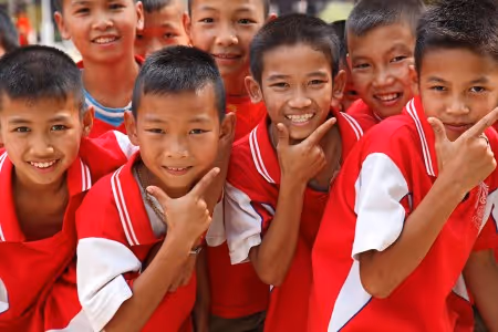 Example of a group photograph with a narrow aperture