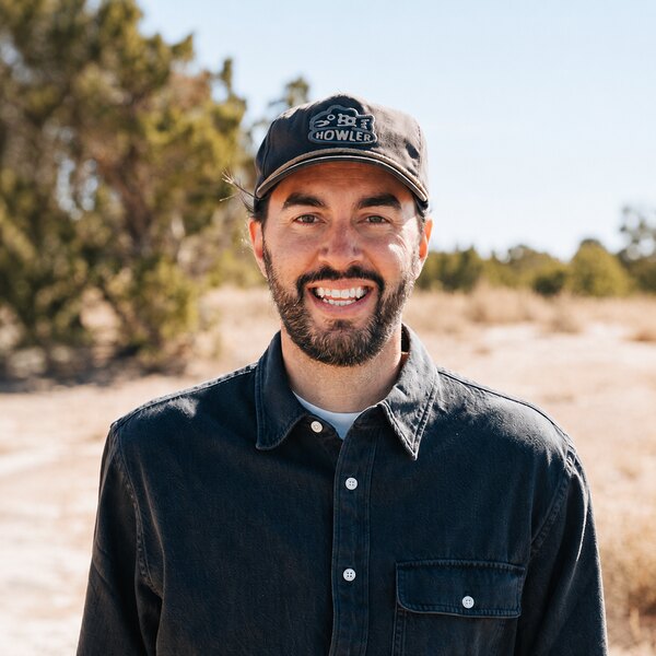 Riley Gibbs, Tierra Antigua author