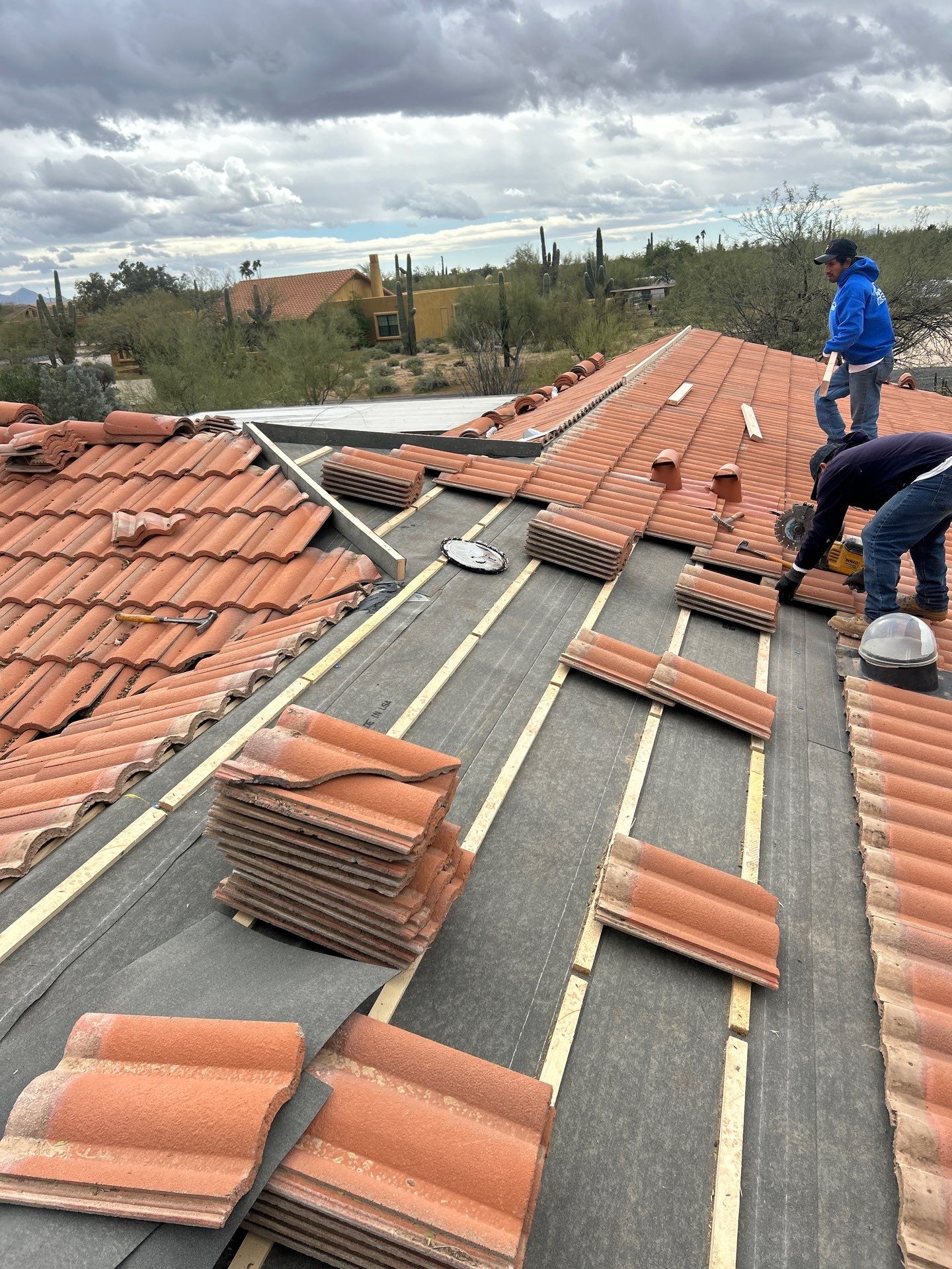 Tile Roof Underlayment: Why Phoenix Roofs Leak Even When Tiles Look Fine