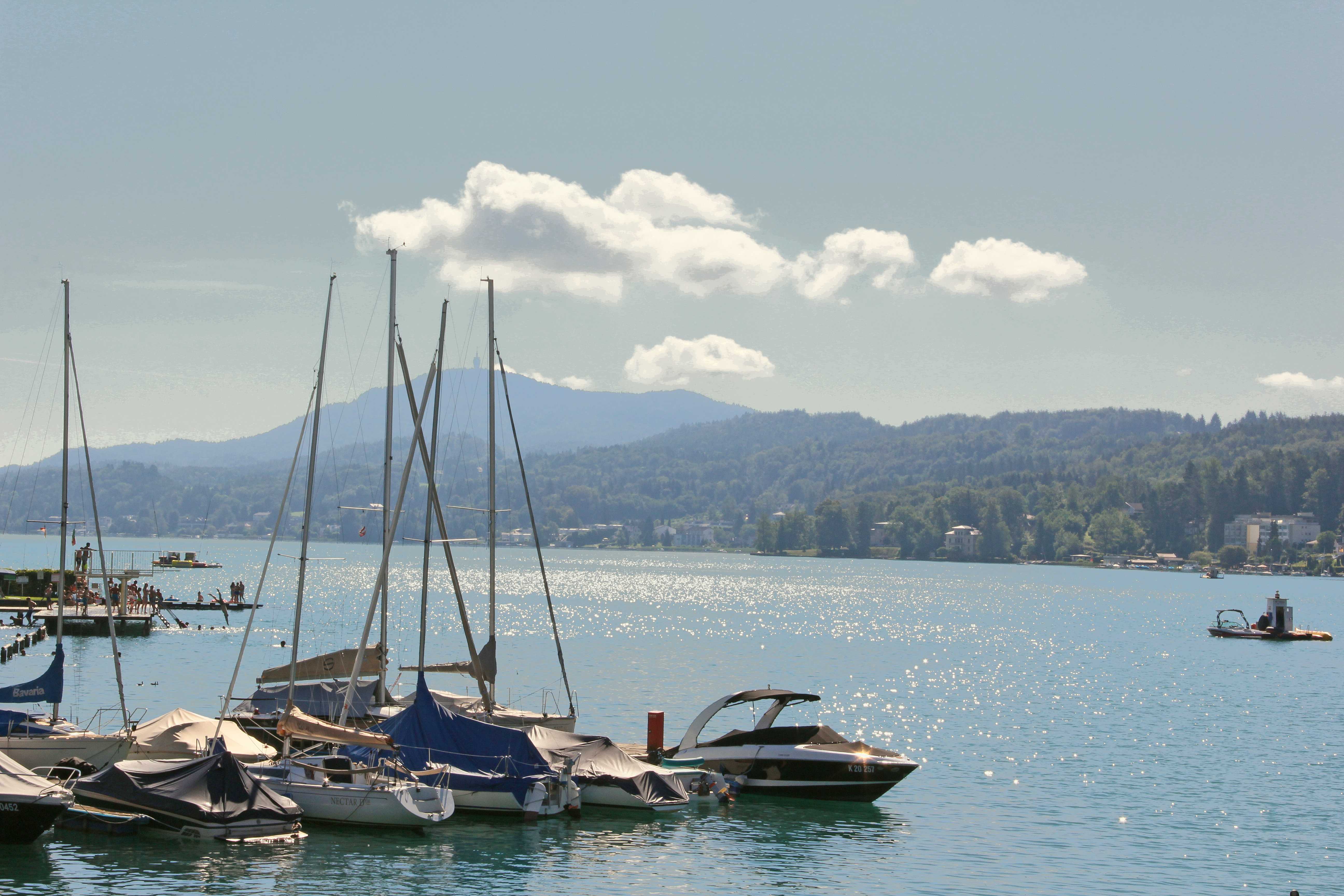 Boote im Wörthersee bei Velden