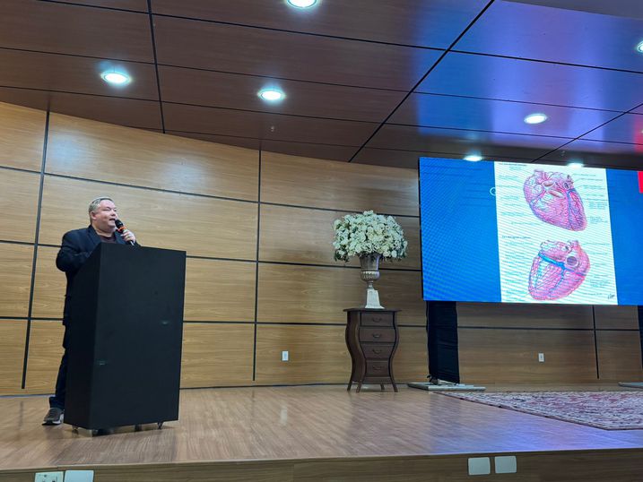 Palestrantes abordam temas de cardiologia e pediatria no Simpósio de Medicina da Unipar