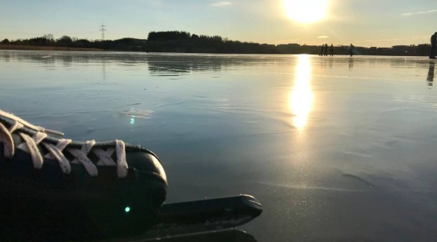 Tenkt deg ut på trygg is? Sjekk her hvilke vann som er sikre