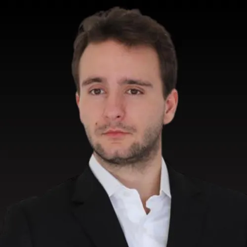 Giulio Casagrande CAO & Sales OOVIE Studios