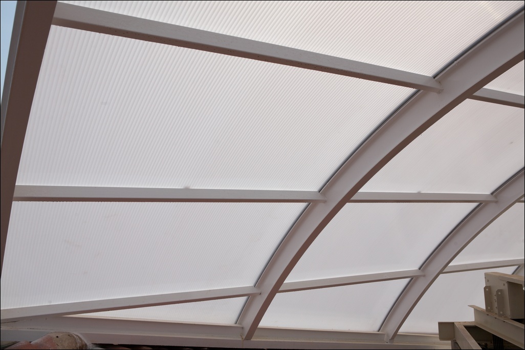 Sistemas (Policarbonato Celular) - Vivienda - Hotel (Santa Susanna - Barcelona)