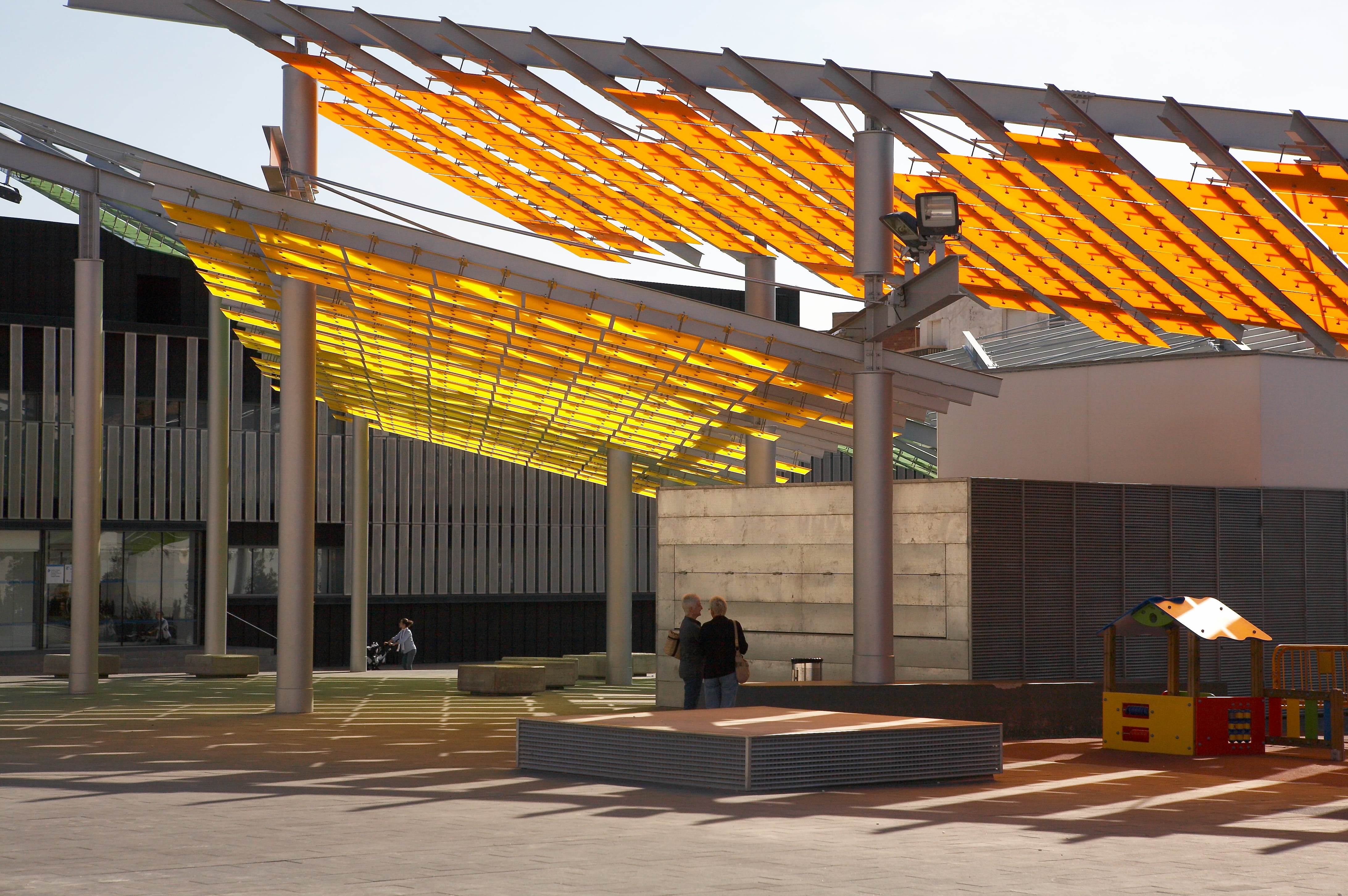 Policril - Interiorismo/Decoración - Pergolas Canet