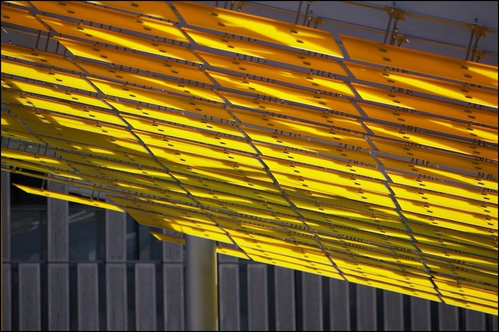 Policril - Interiorismo/Decoración - Marquesina/Riera Gavarra/Canet de Mar-Barcelona