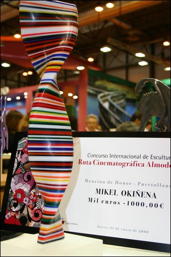 Policril - Arte - Esculturas-Mikel Okiñena