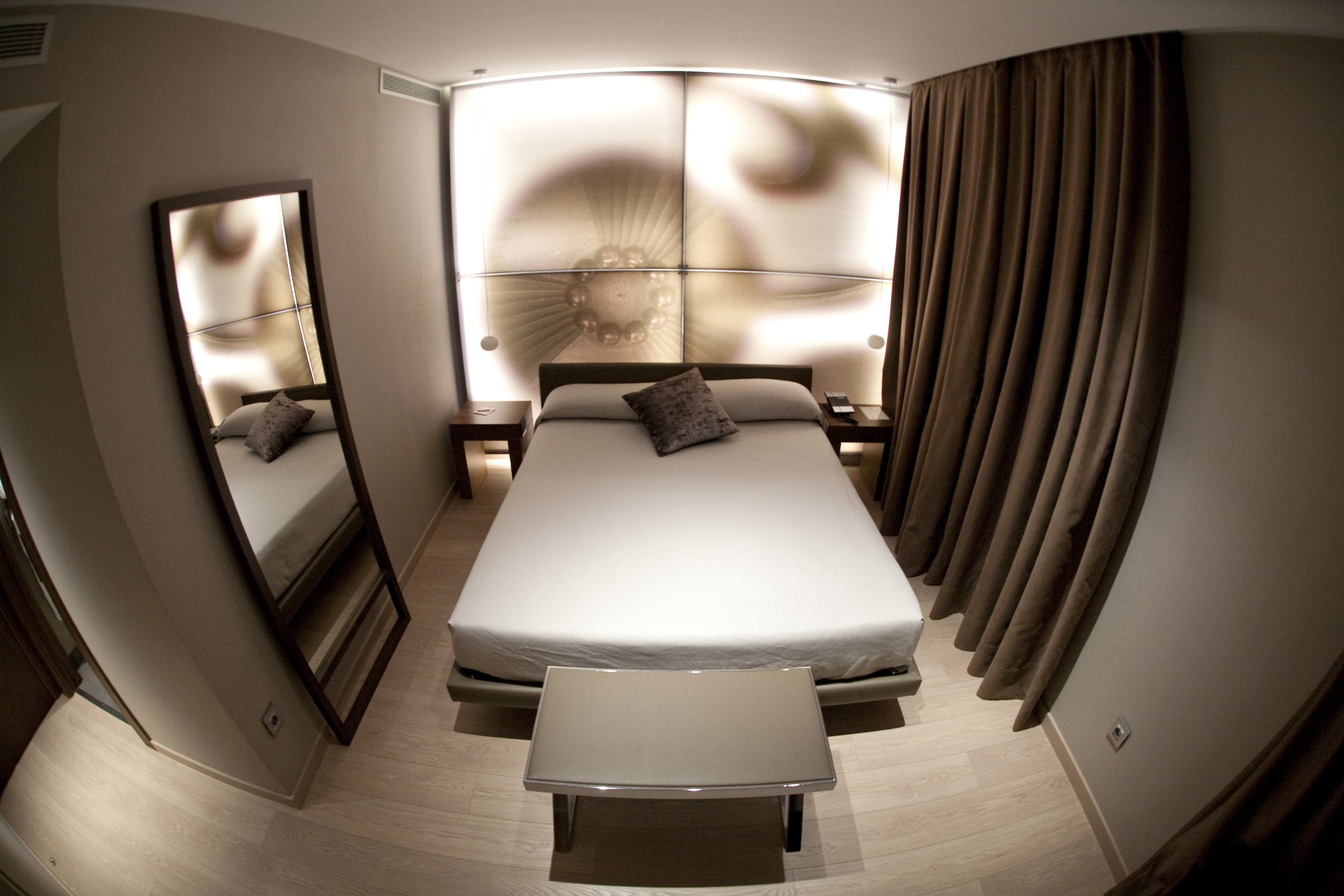 Policarbonato Compacto - Interiorismo/Decoración - Hotel España (Barcelona)