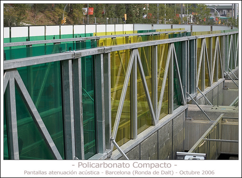 Policarbonato Compacto - Interiorismo/Decoración - Pantallas de atenuación acústica-Rondas (Barcelona)