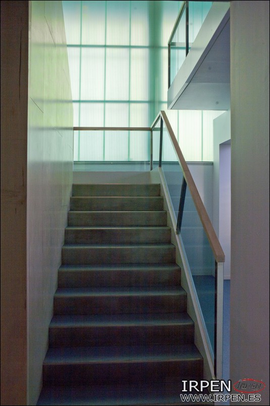 Sistemas (Policarbonato Celular) - Centros Educativos - Biblioteca (Sarria de Ter)