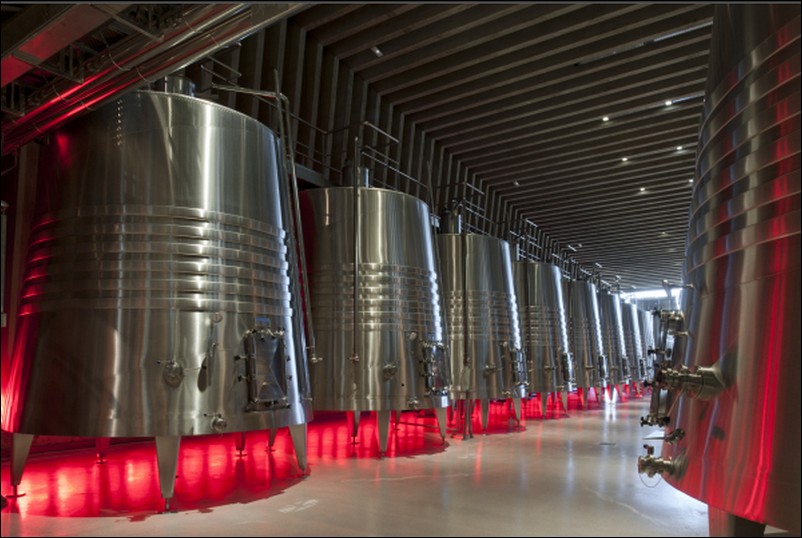 Sistemas (Policarbonato Celular) - Stands - Bodegas Portia