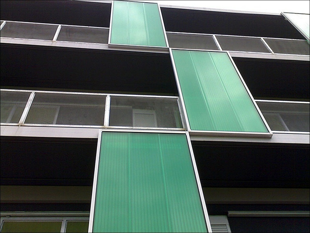 Sistemas (Policarbonato Celular) - Vivienda - Edificio Viviendas (Lleida)