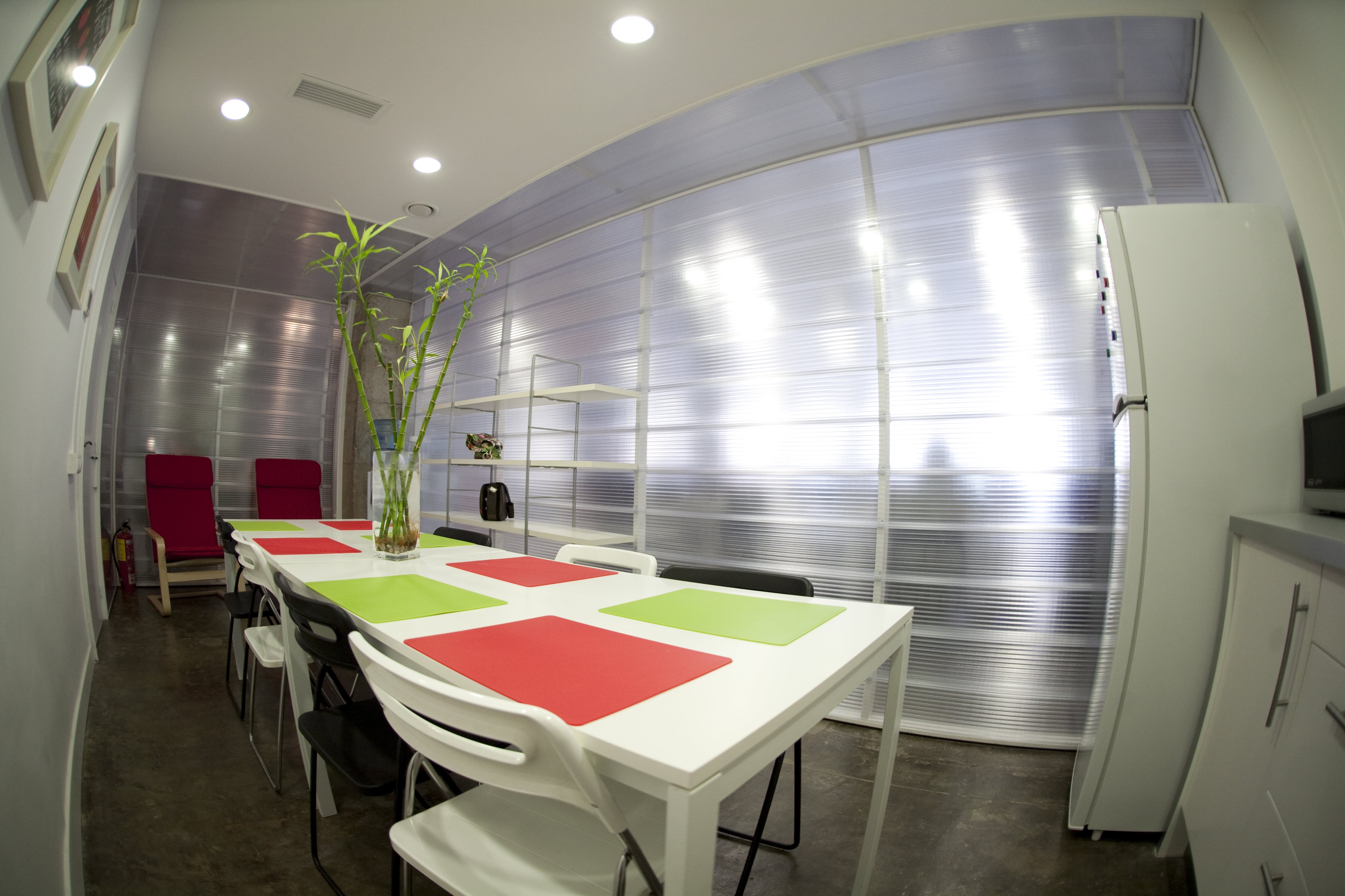 Sistemas (Policarbonato Celular) - Obra Privada - Oficinas Carrer Casp (Barcelona)