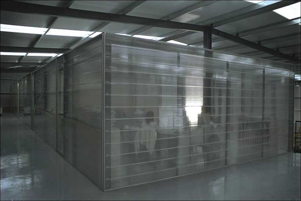 Sistemas (Policarbonato Celular) - Obra Privada - Oficinas Ferrer Dalmau